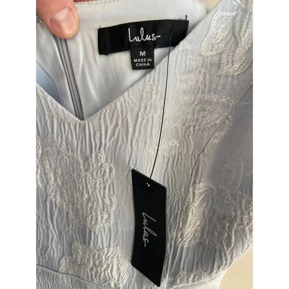 Lulu's Truly Exquisite Light Blue Jacquard Tulip Midi Dress Size Medium NWT - Picture 8 of 13